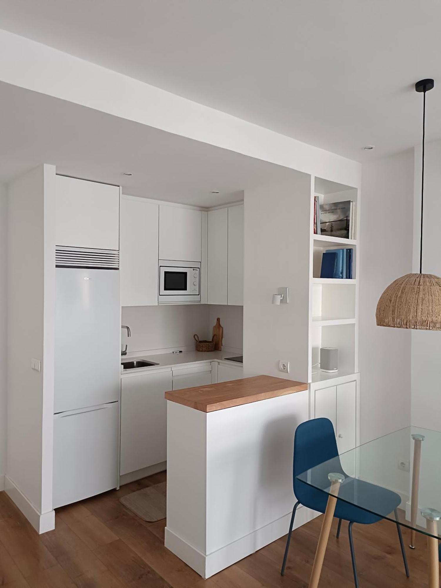Reformado Y Luminoso En Chamberi, Apartment