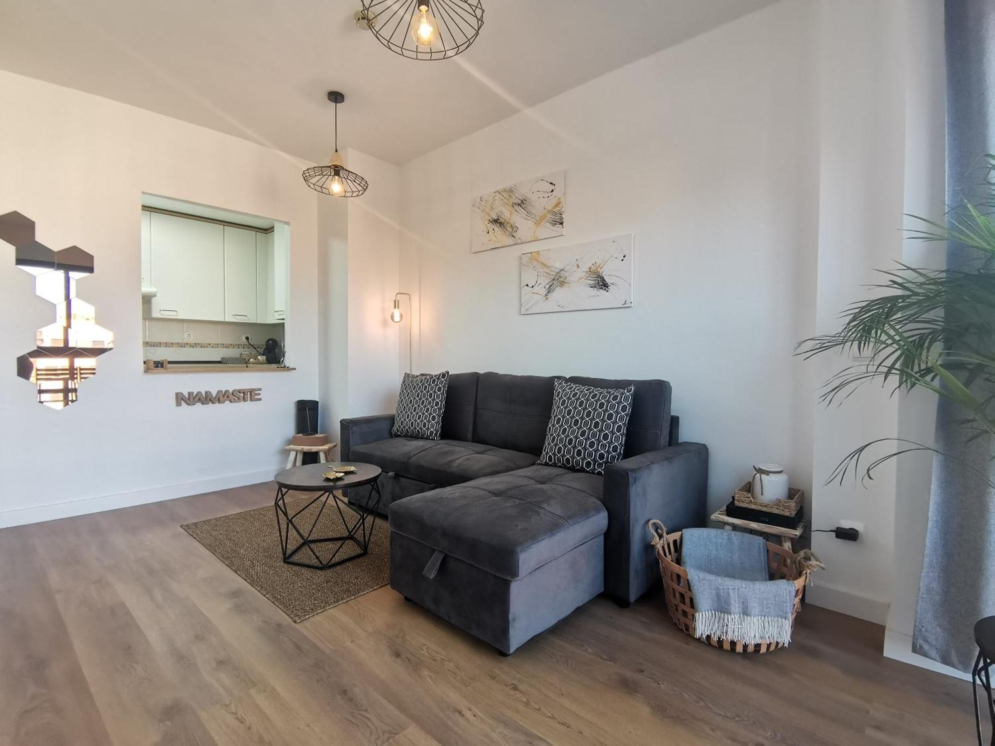 Apartamento Con Garaje Y Piscina Madrid