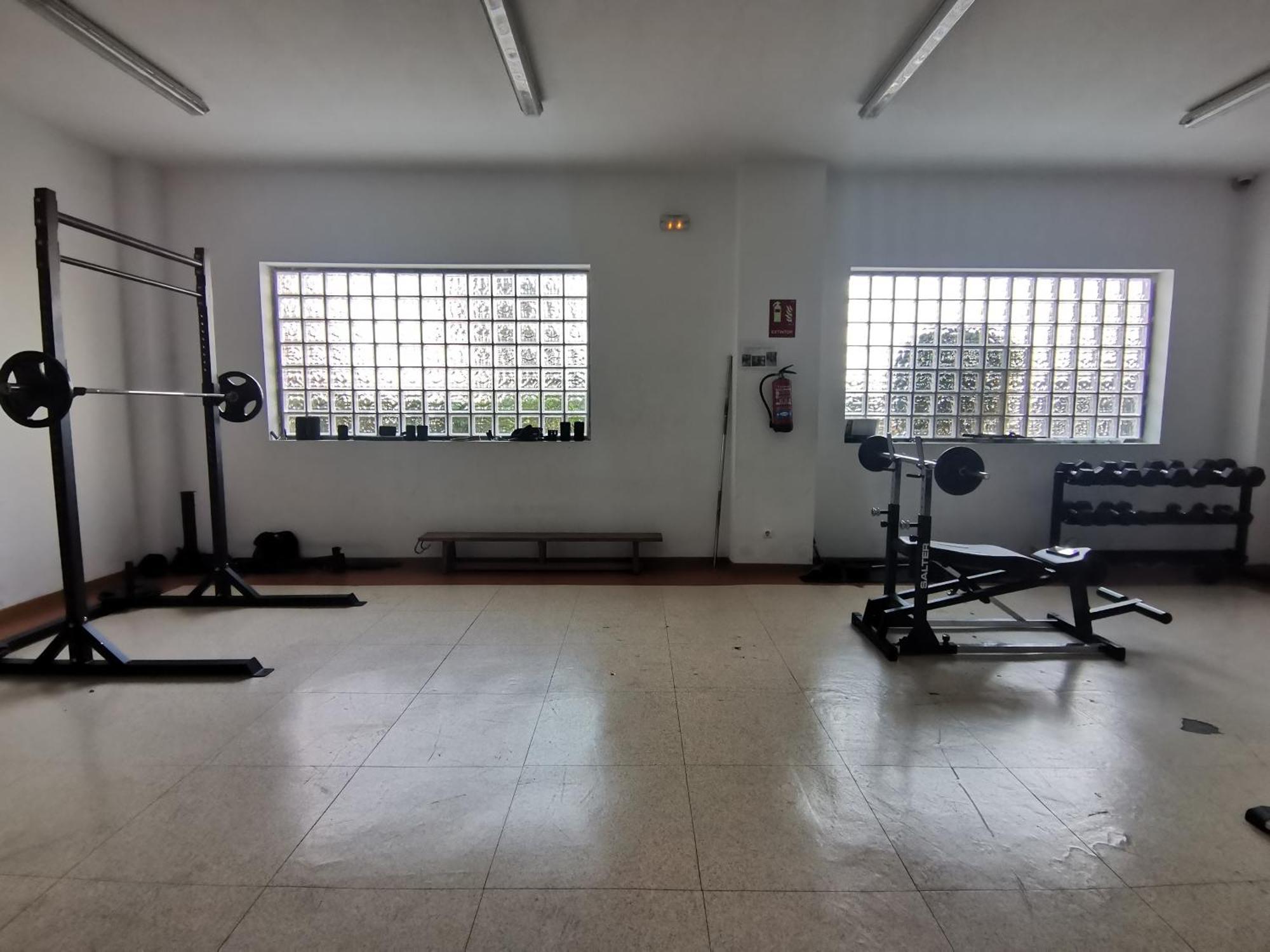 Con Garaje Y Piscina Apartamento *