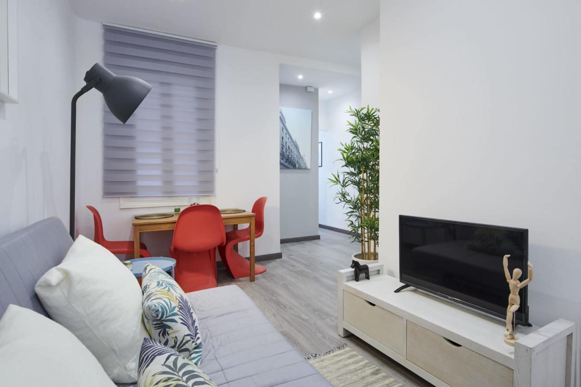 Estudio Retiro-ibiza 0 Madrid