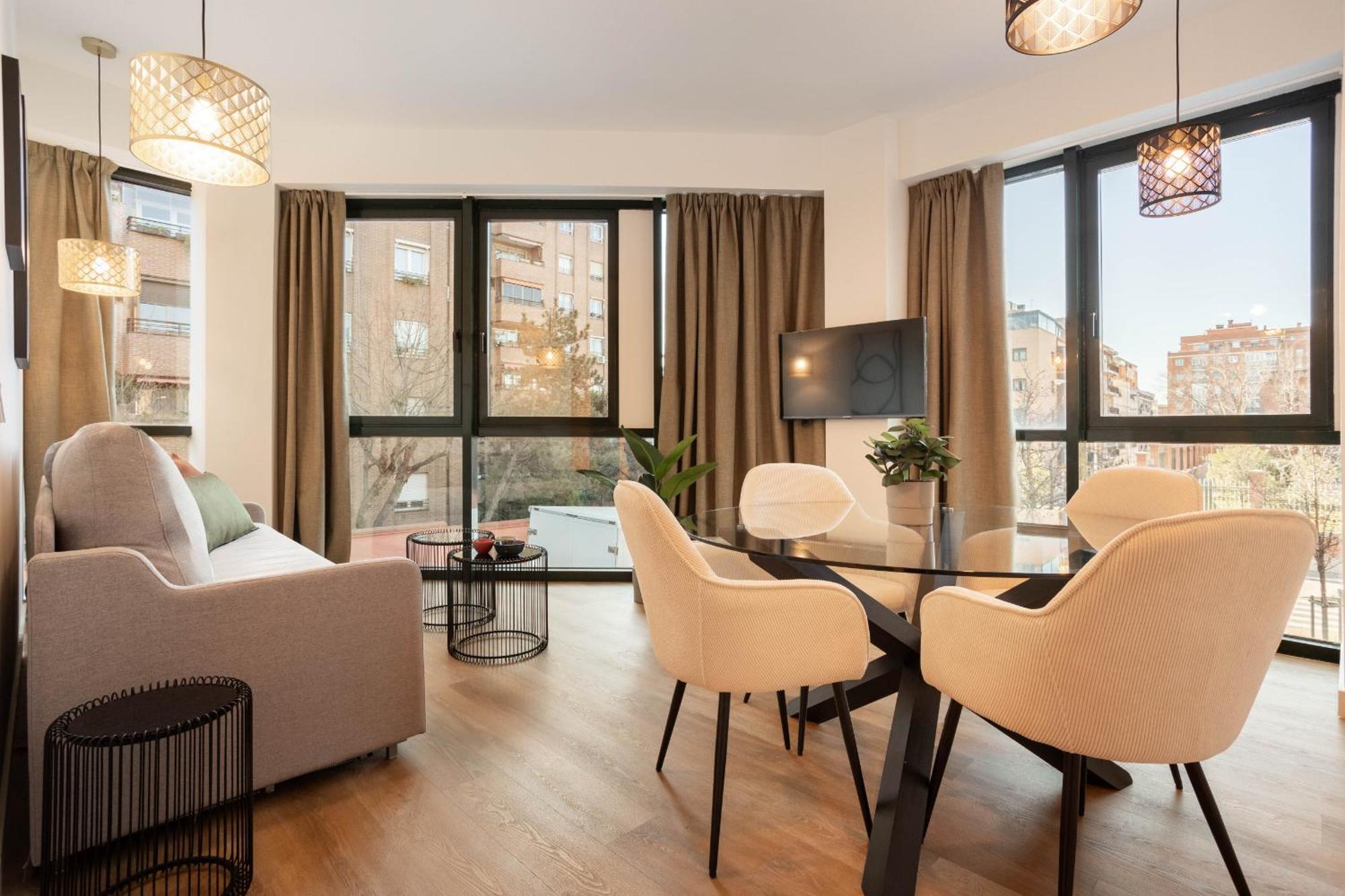 Catalina En Apartamento Madrid