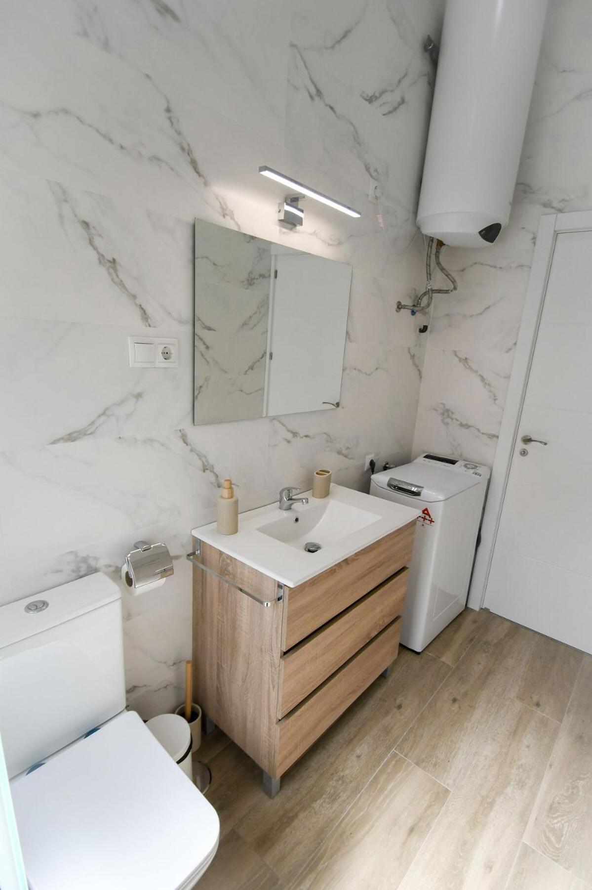 Modern Oasis In Vallecas Apartamento *