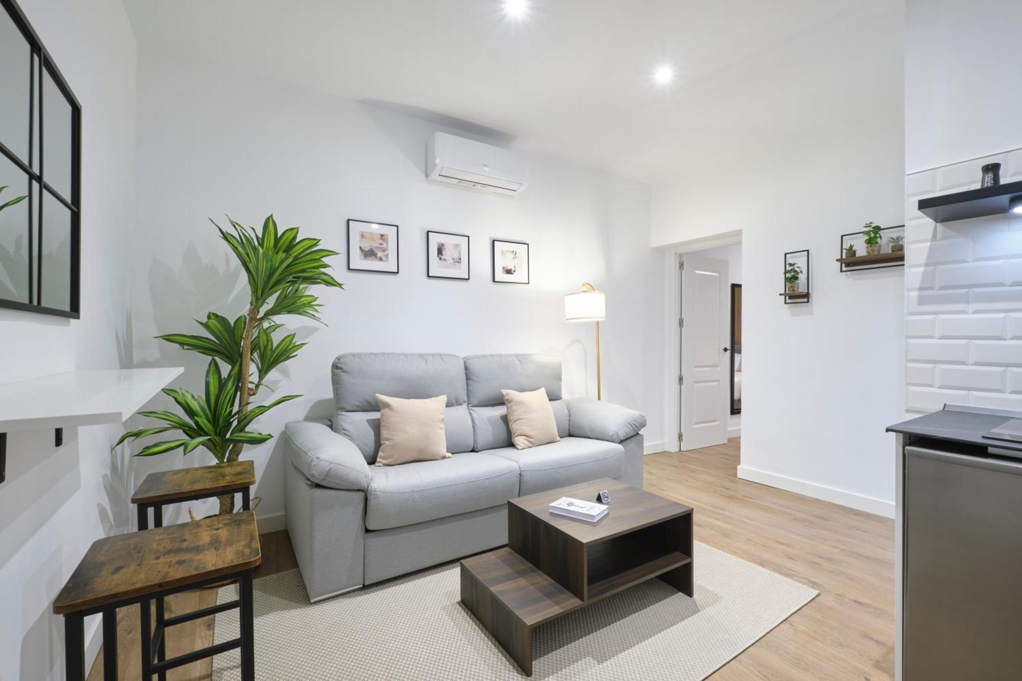 Apartamento Lovely - Completo En Excelente Ubicacion En