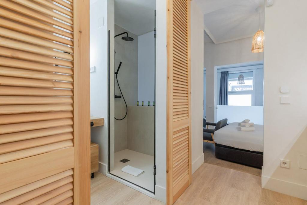 Apartamento Modern Cozy With Yard - 1bd 1bath - Metro Tetuan Madrid