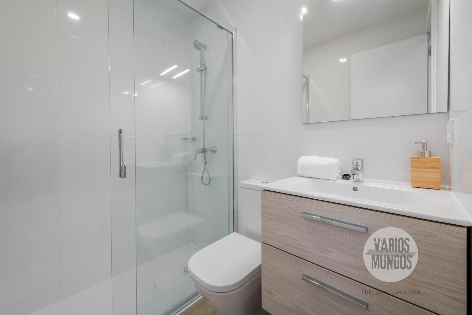 Elegancia Con Parking 4, Vive La Latina Apartamento