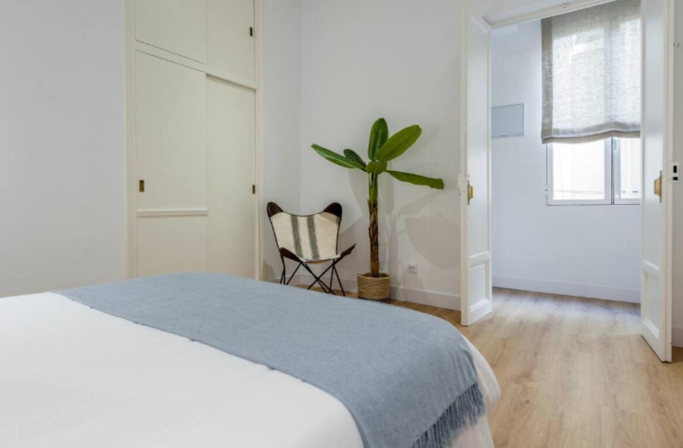 Apartamento Ah - Encanto Y Ubicacion Top Junto A Puerta Del Sol *