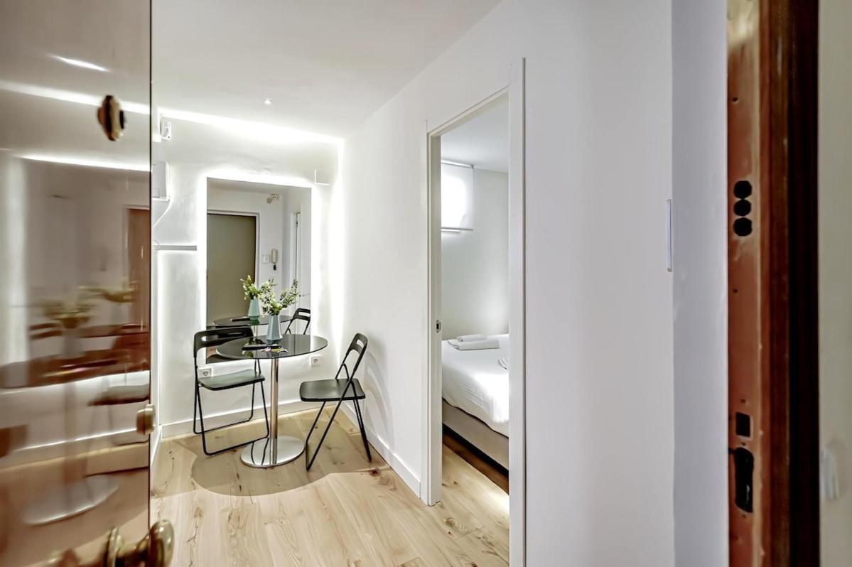 Cb10 - Stylish Modern Apartment- 5-minute Walk To Gran Via Apartamento *