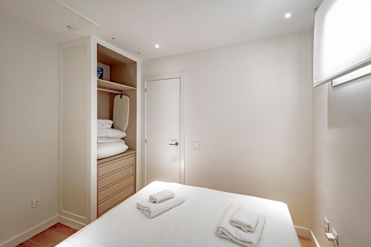 Cb10 - Stylish Modern Apartment- 5-minute Walk To Gran Via Apartamento