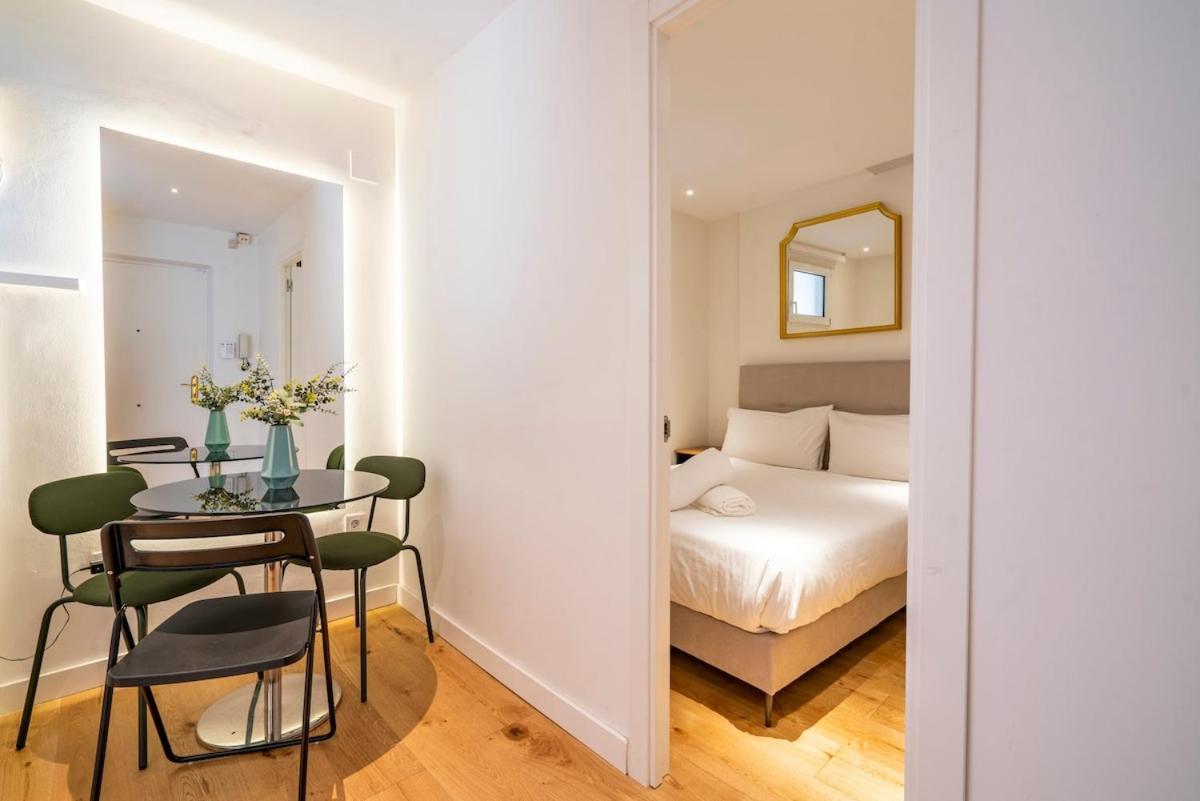 Cb10 - Stylish Modern Apartment- 5-minute Walk To Gran Via Apartamento