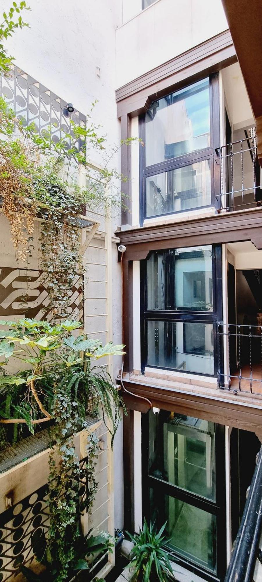Beautiful, Renovated Loft In The Center Apartamento Madrid