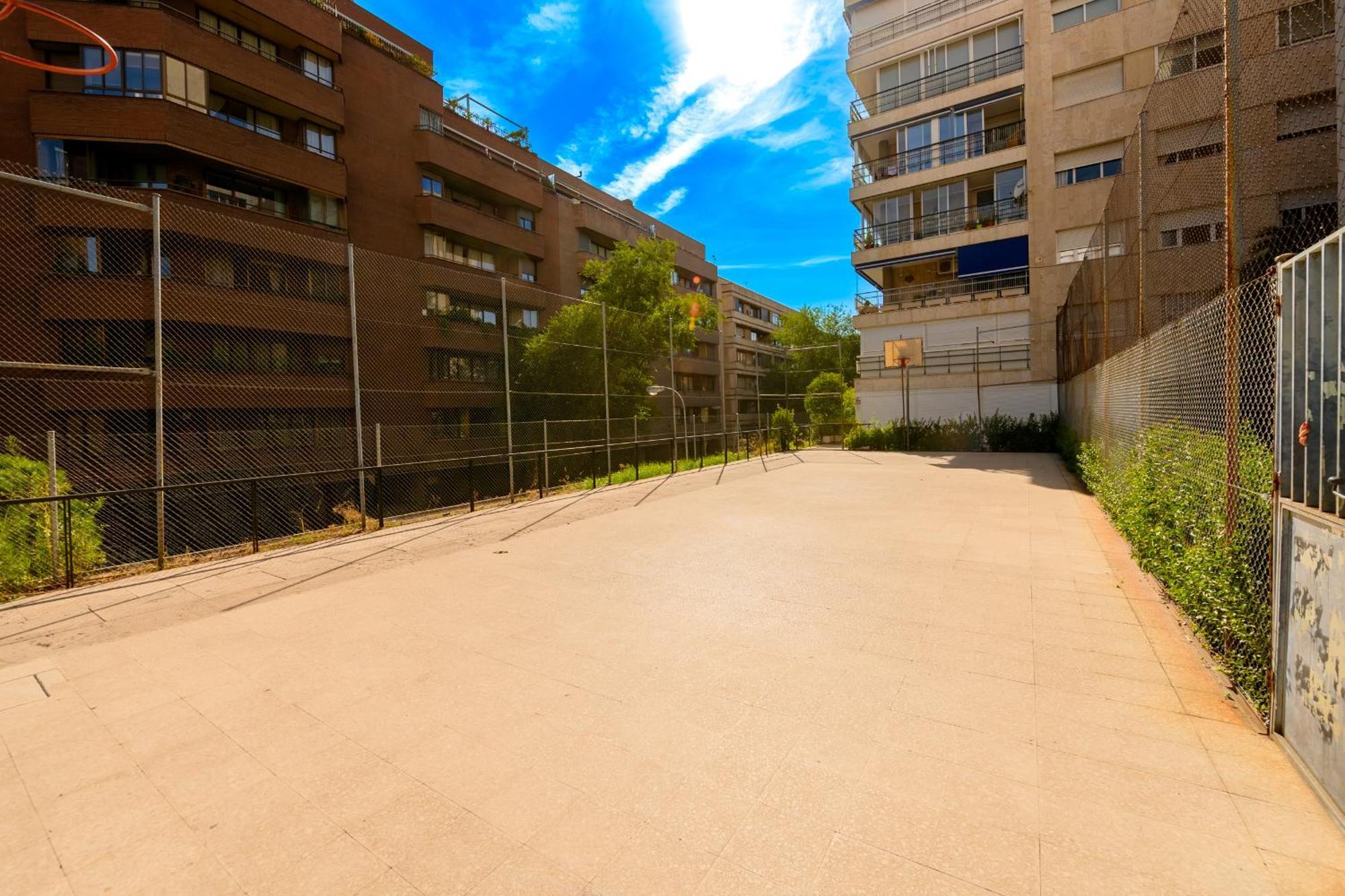 Apartamento For Amplia Y Comoda Casa Temporal De Cuatro En Chamberi Mau5 Madrid