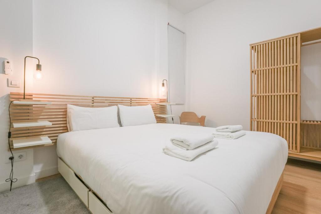 Apartment Modern Duplex-2bedrooms 3baths-palacio