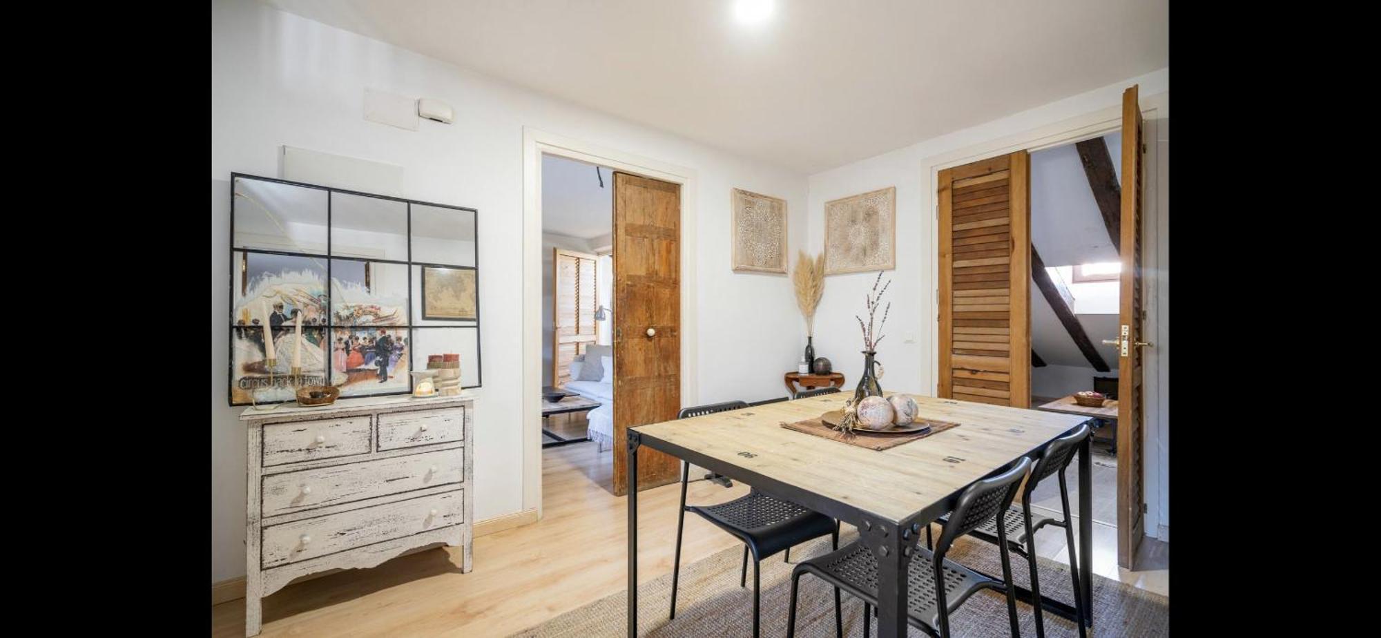 In Monumental Square Center Apartamento