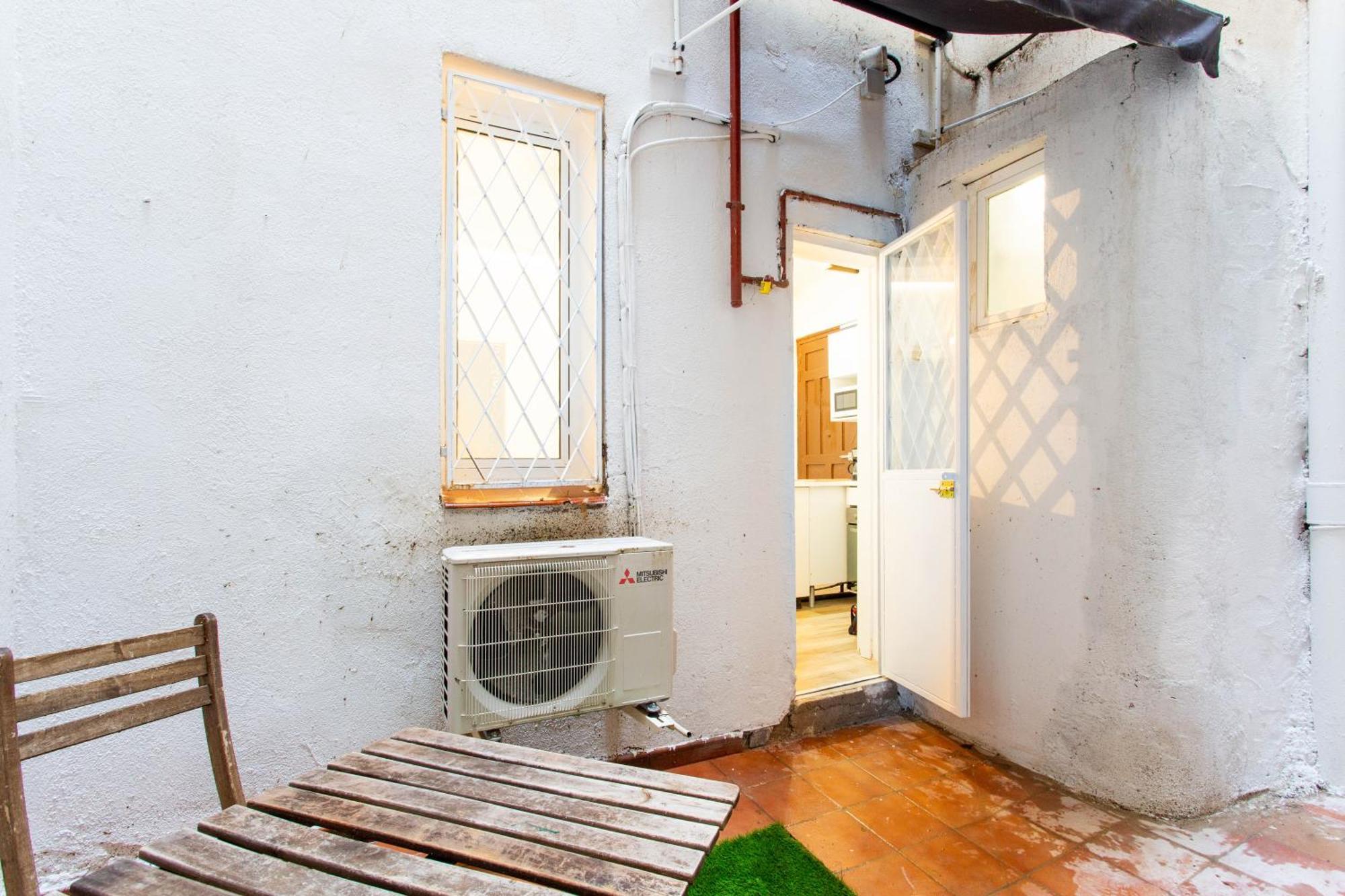 Renta Temporada Atocha Delicias Beata 2h Patio Apartment Madrid