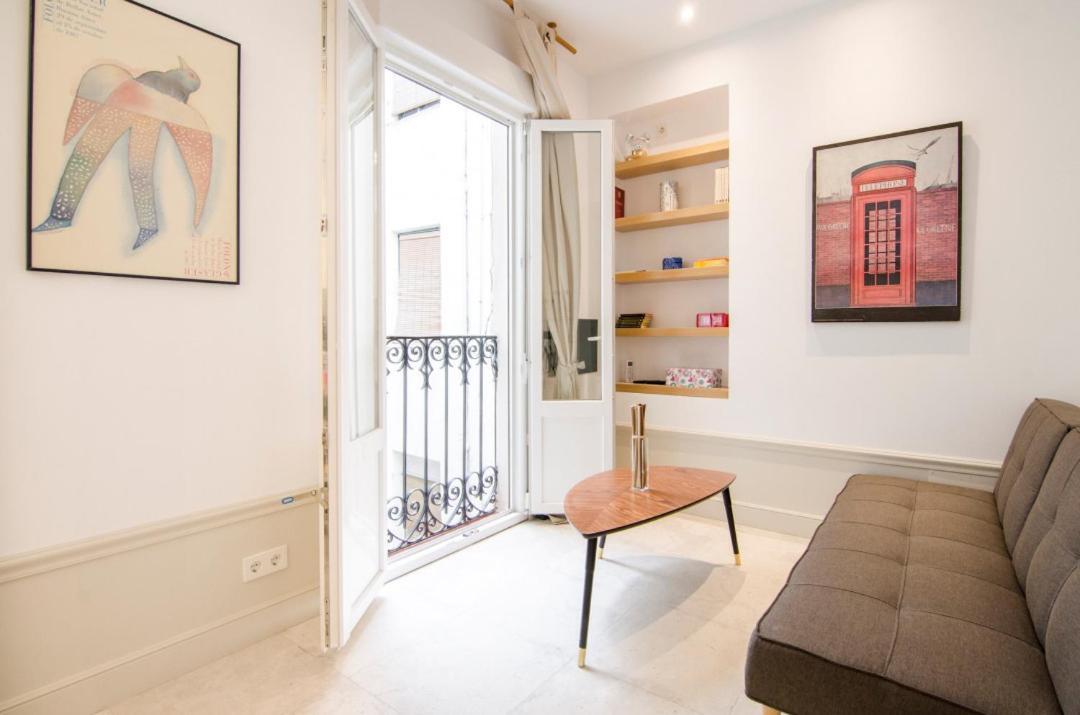 Apartamento Valverde 19, Esc Interior 3º Izq