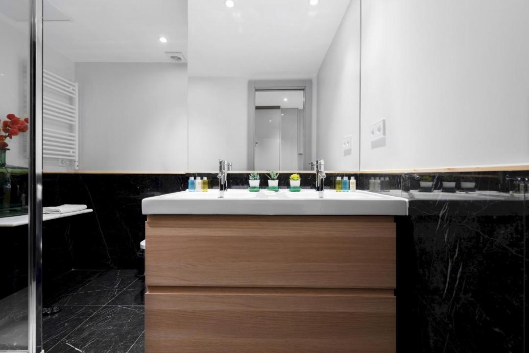 2 Bedrooms 1 Bathroom Furnished - Justicia - Executive Style - Mintystay Apartamento *