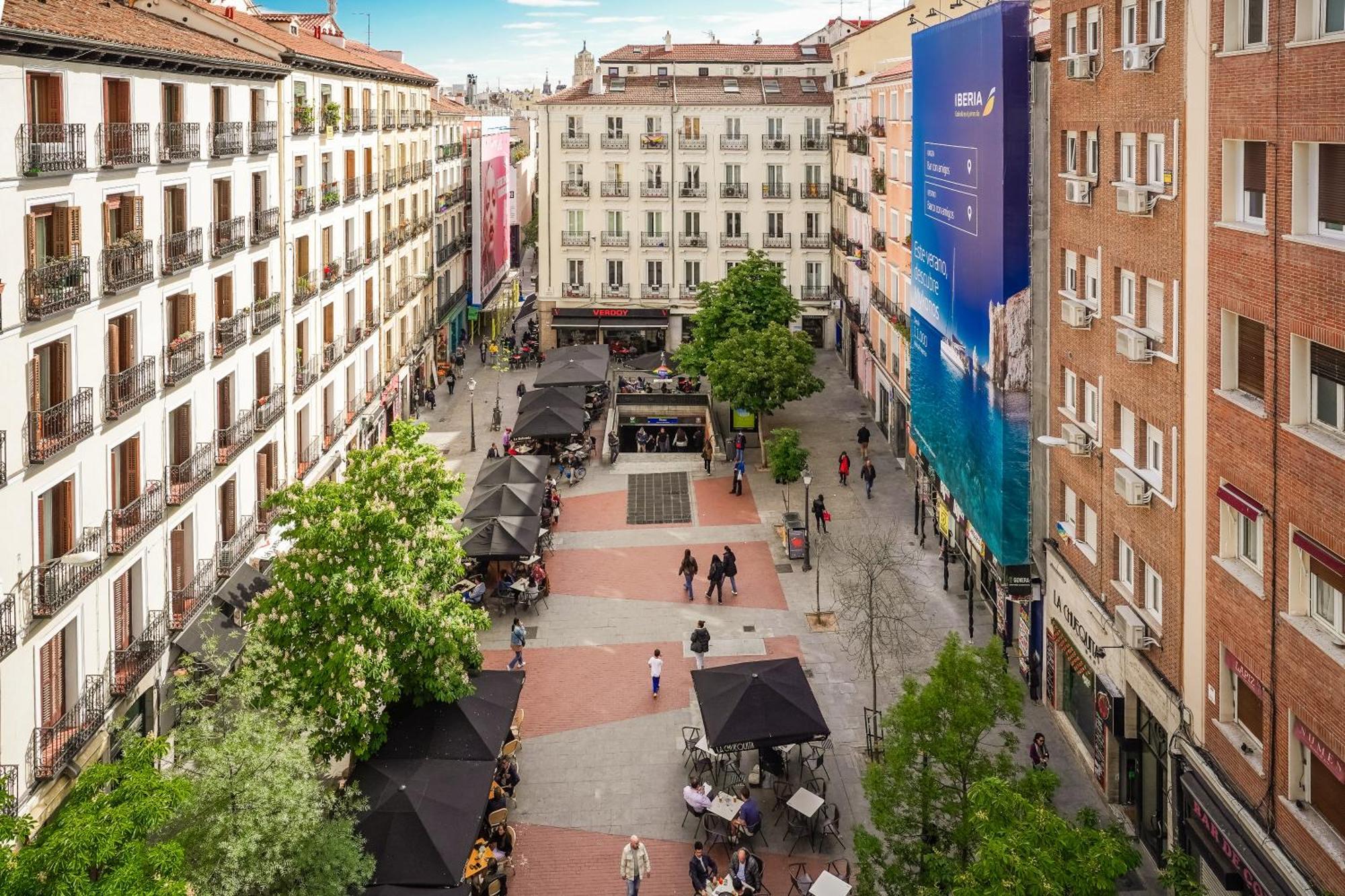 Bright And Cozy-2bedrooms 1bathroom-chueca Apartment