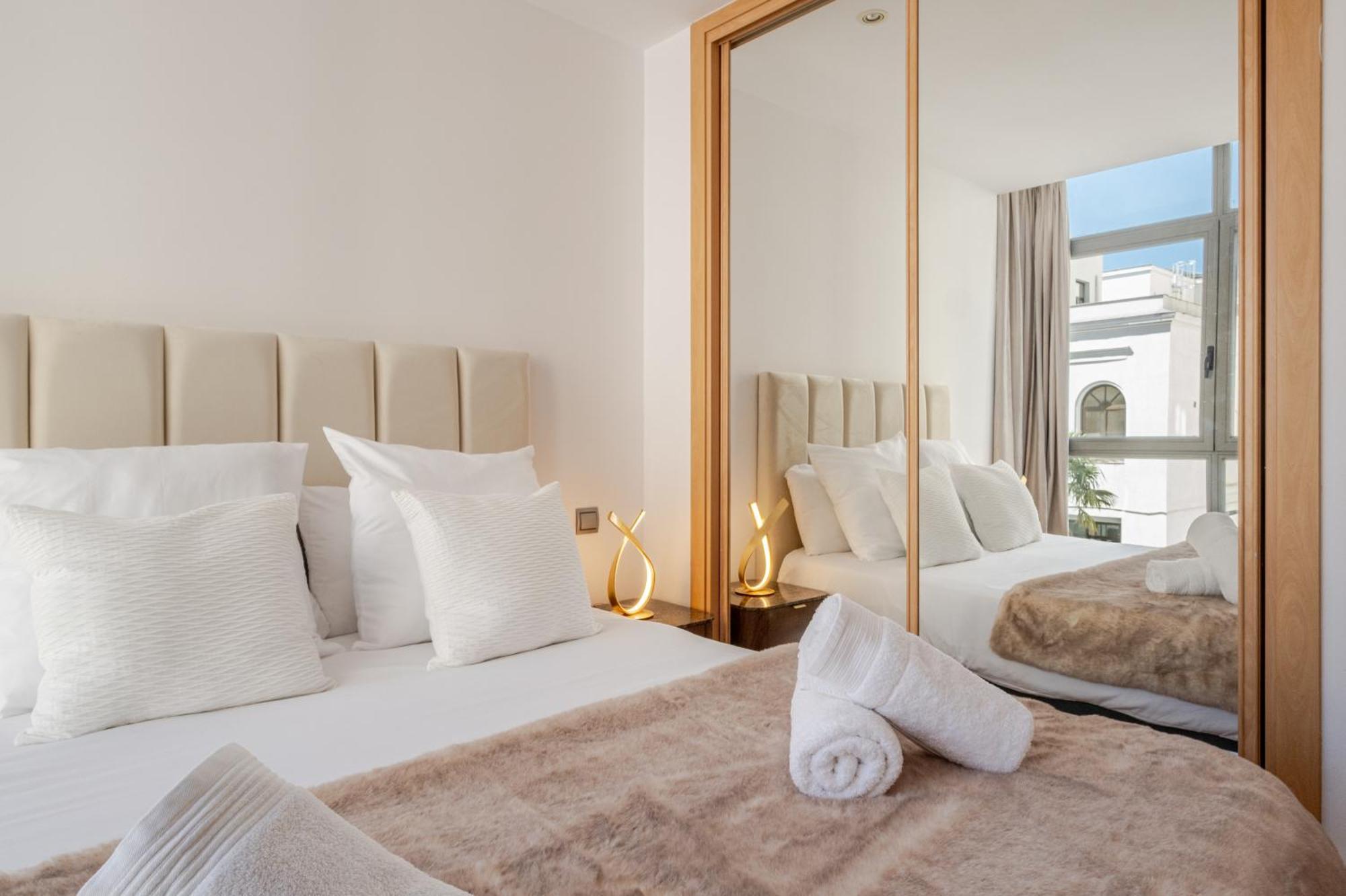 Luxury In Barrio Palacio Apartamento Madrid