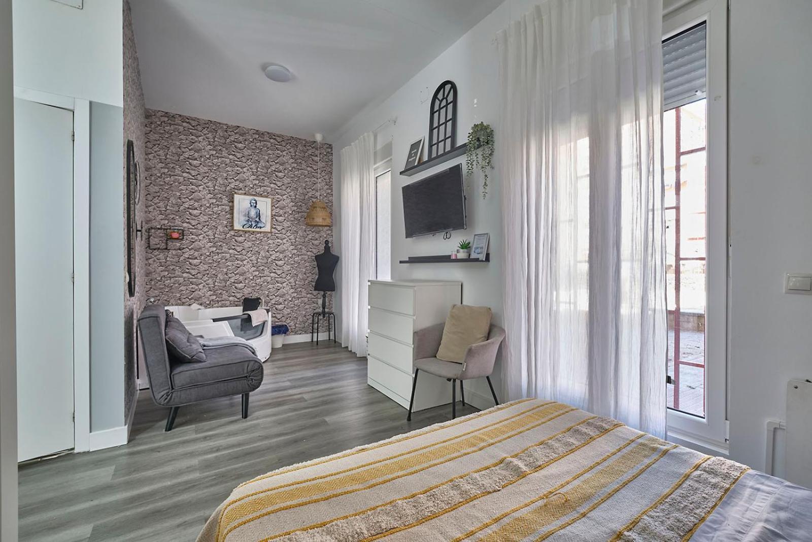 Apartamento Centricos Con Banera Jacuzzi Hidromasaje Romantico Madrid
