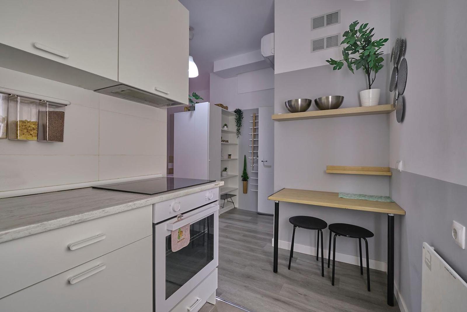 Apartamento Centricos Con Banera Jacuzzi Hidromasaje Romantico Madrid