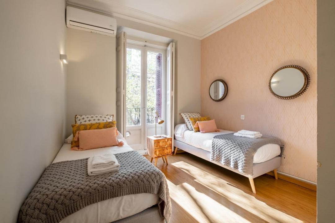 2 Bedrooms 2 Bathrooms Furnished - Plaza De España - Modern - Mintystay Madrid