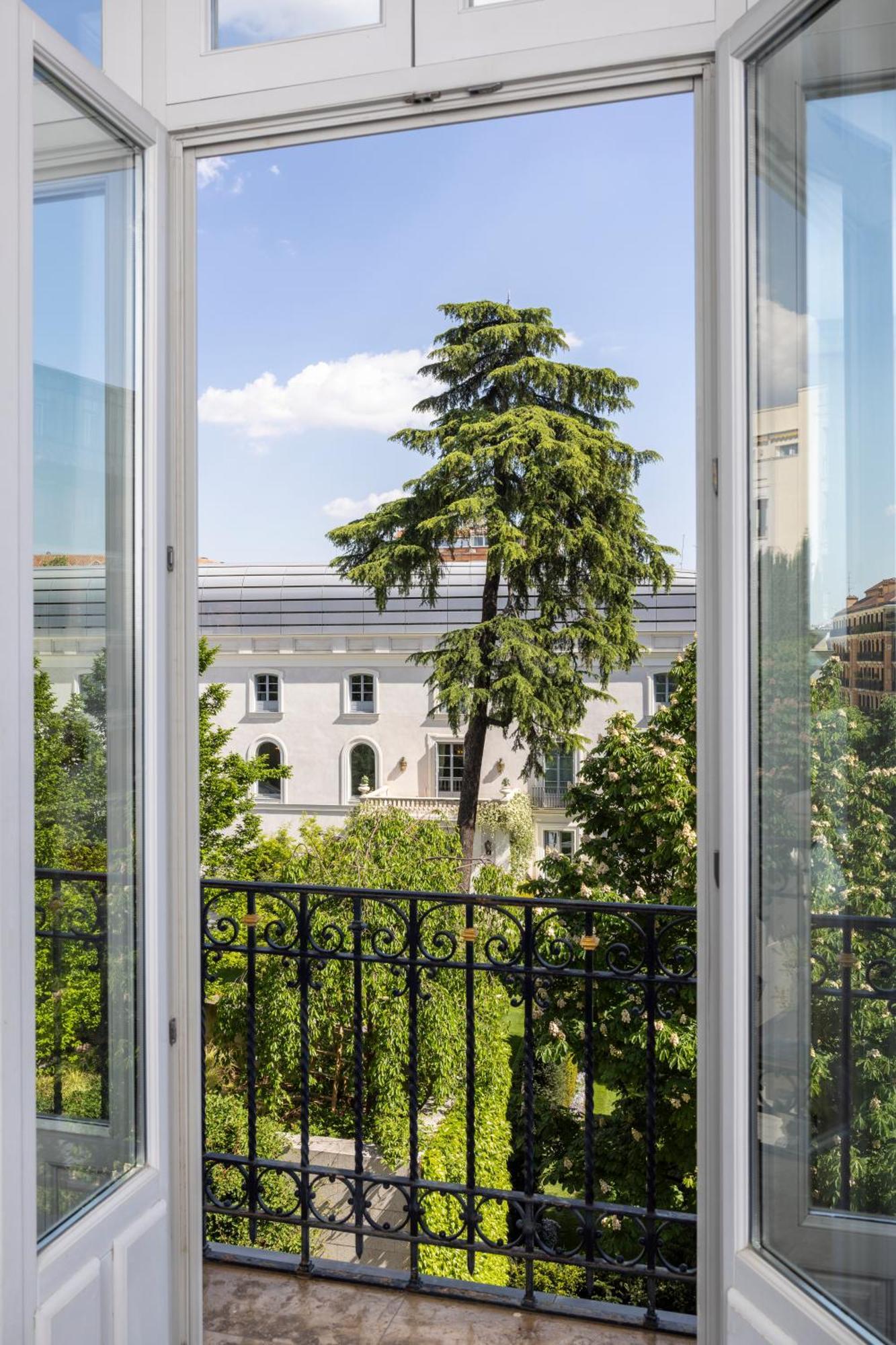 Hotel Urso & Spa, A Small Luxury Of The World 5*