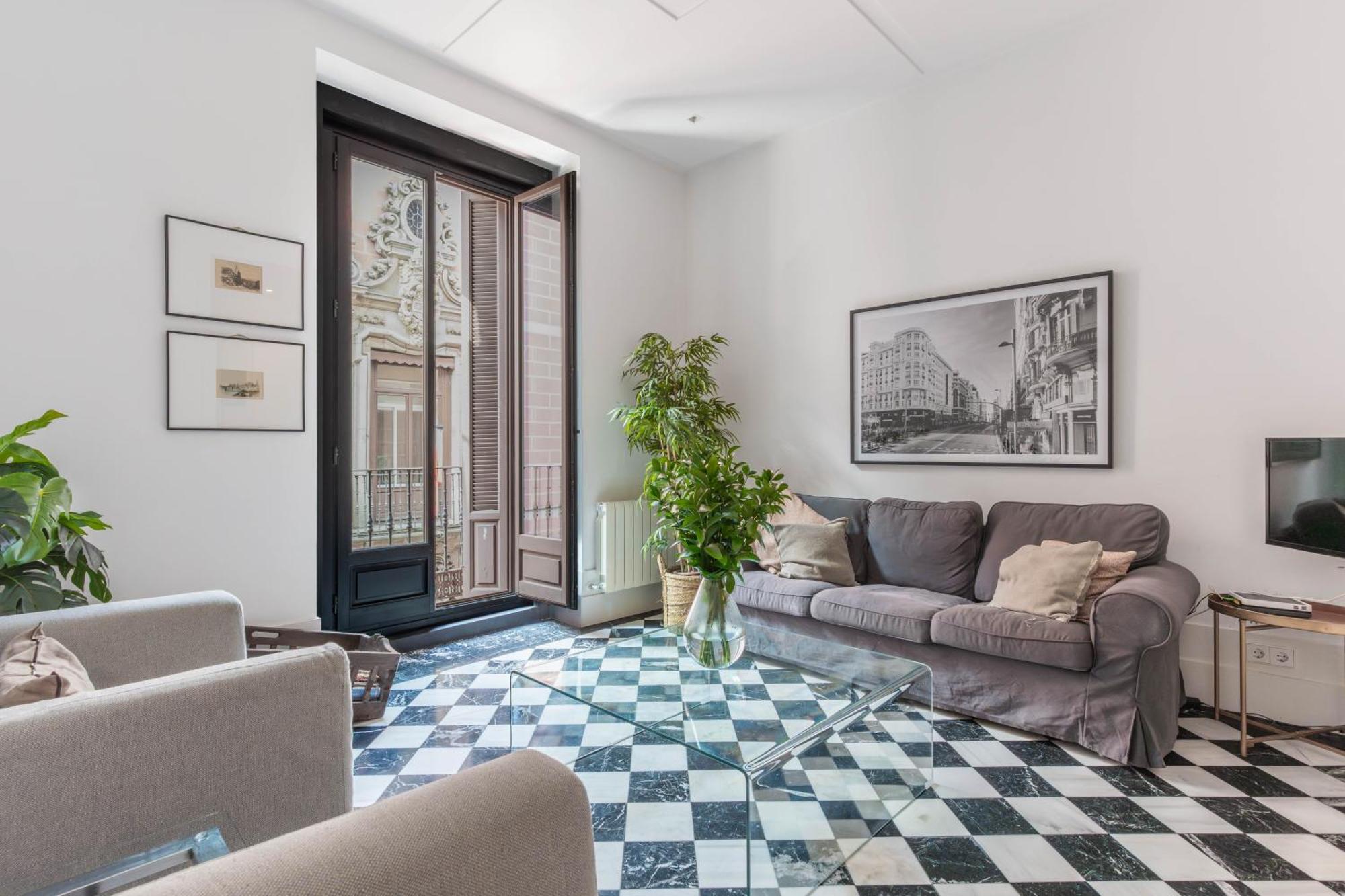 Stylish & Centric- 2bd 2bth Magdalena * Madrid