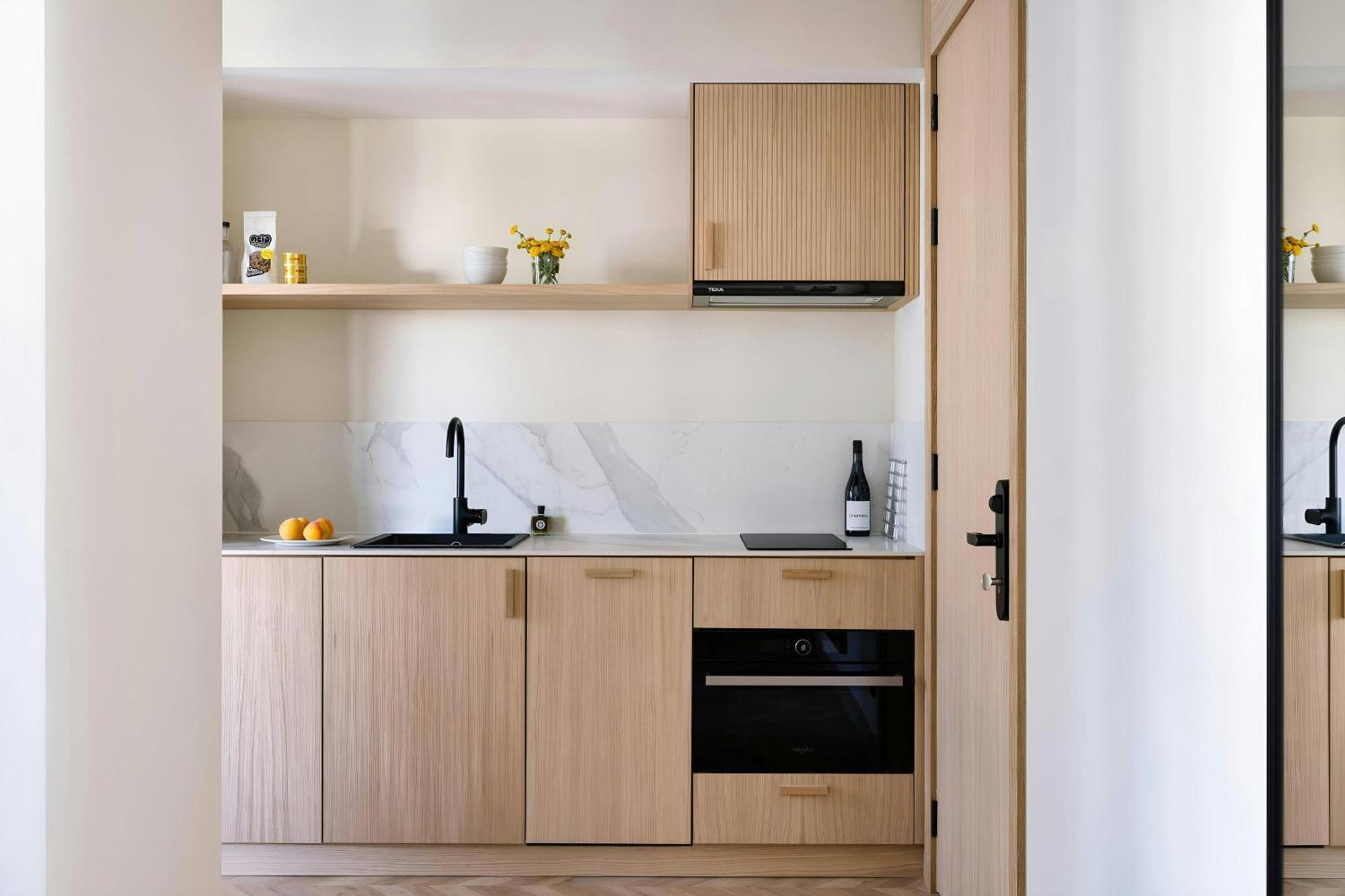 Sonder By Marriott Bonvoy Sofia Atocha Apartahotel Madrid