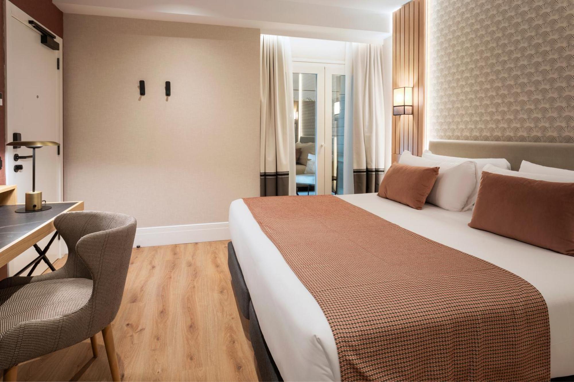 Hotel Catalonia Plaza Espana &