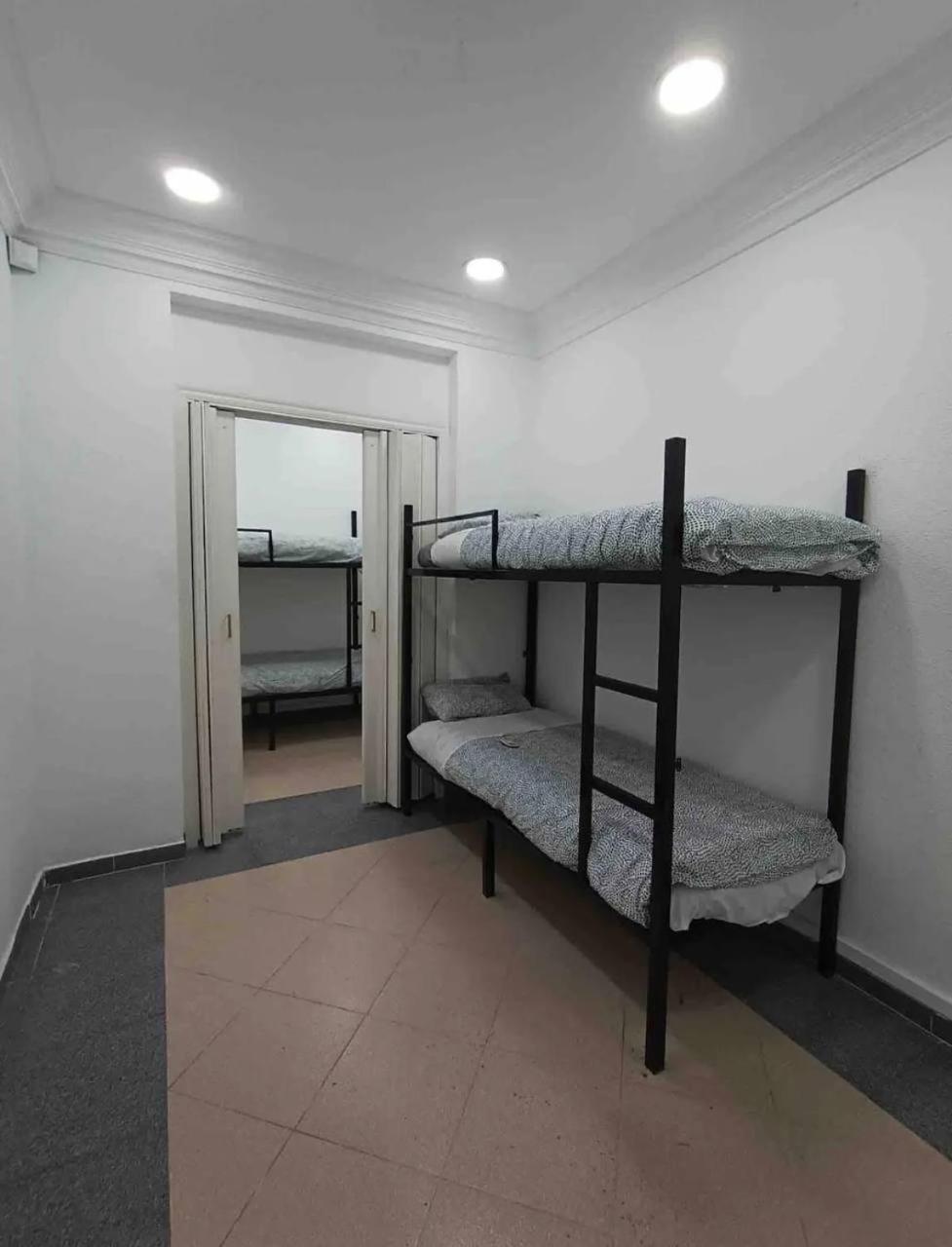 Hostal Colegiata Madrid