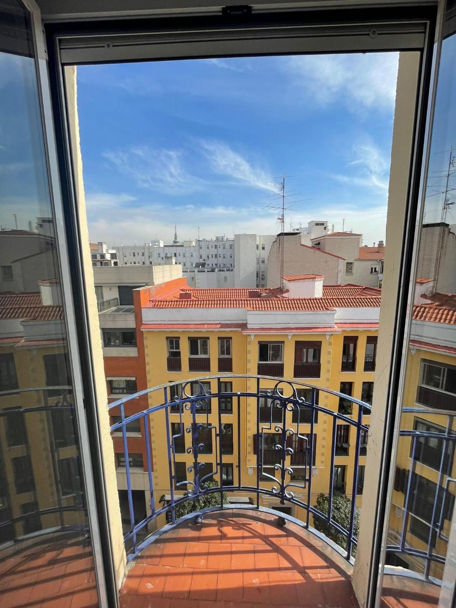 Estudio Con Terraza Zona Retiro Homestay