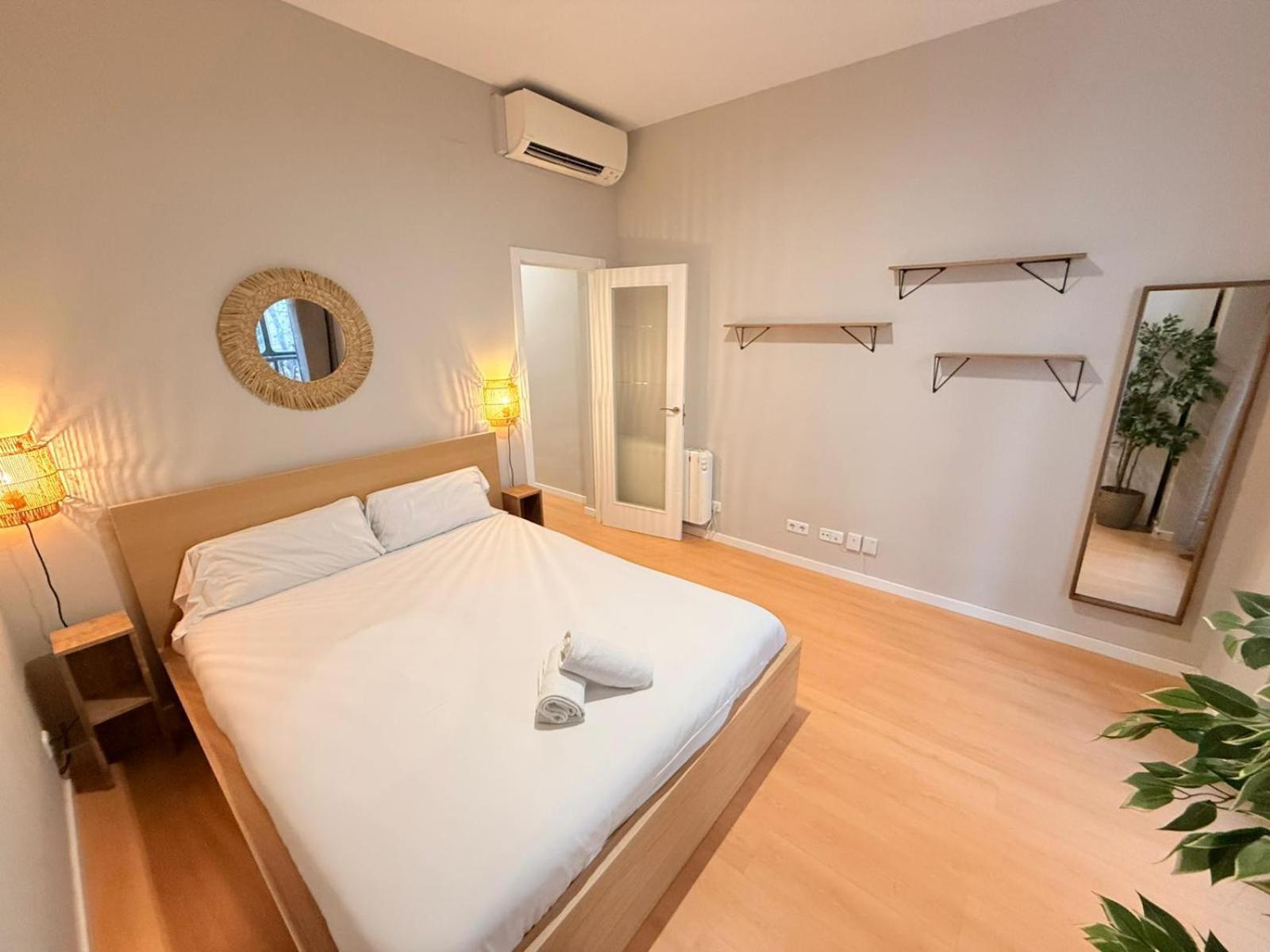 Leon Urban Apartment