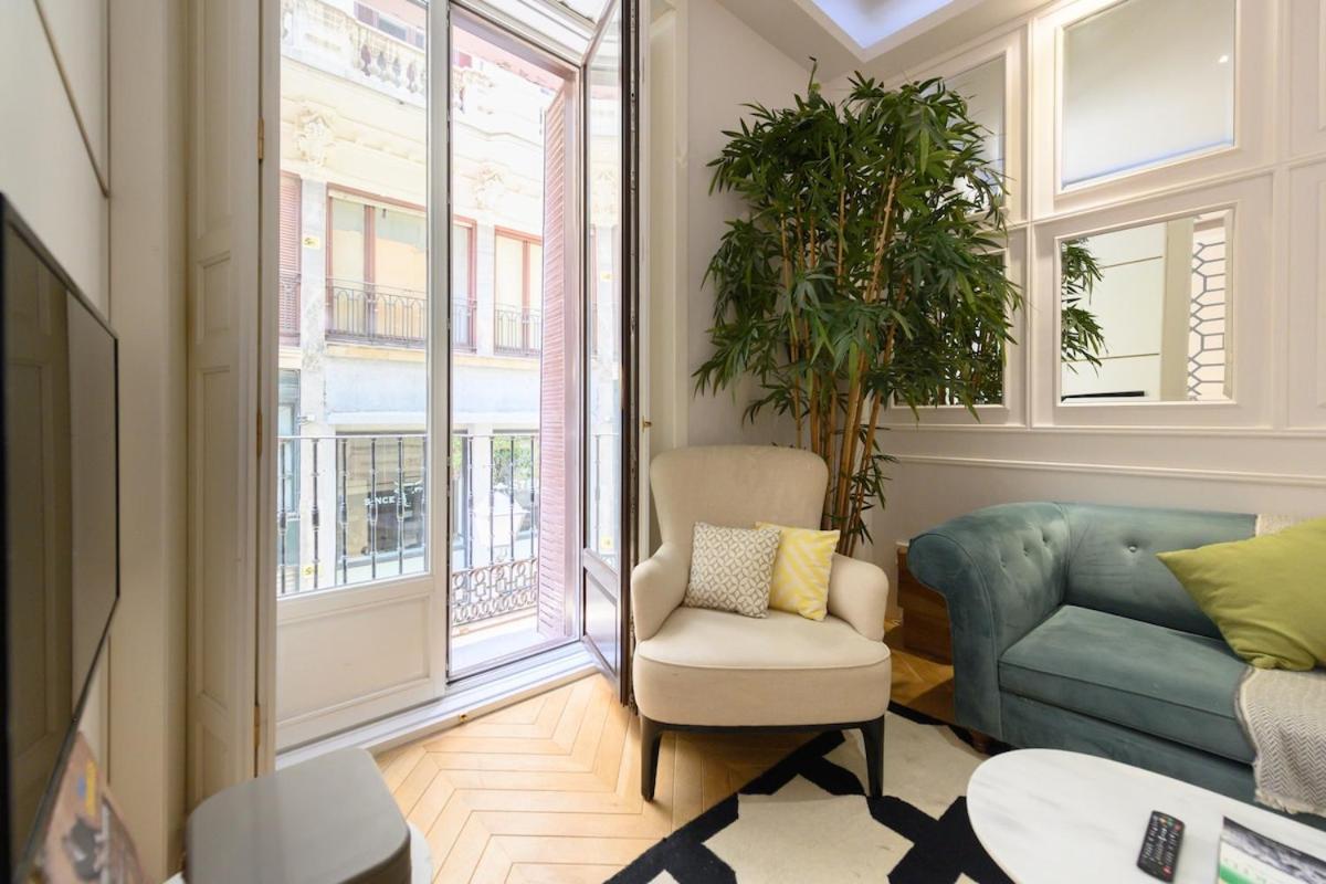 Luxury In The Center Of Rei25 Madrid