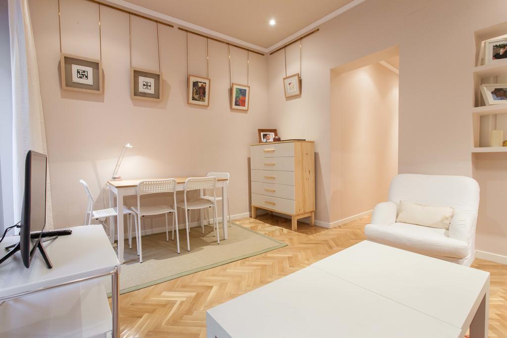 En Goya Aya81 Apartamento *