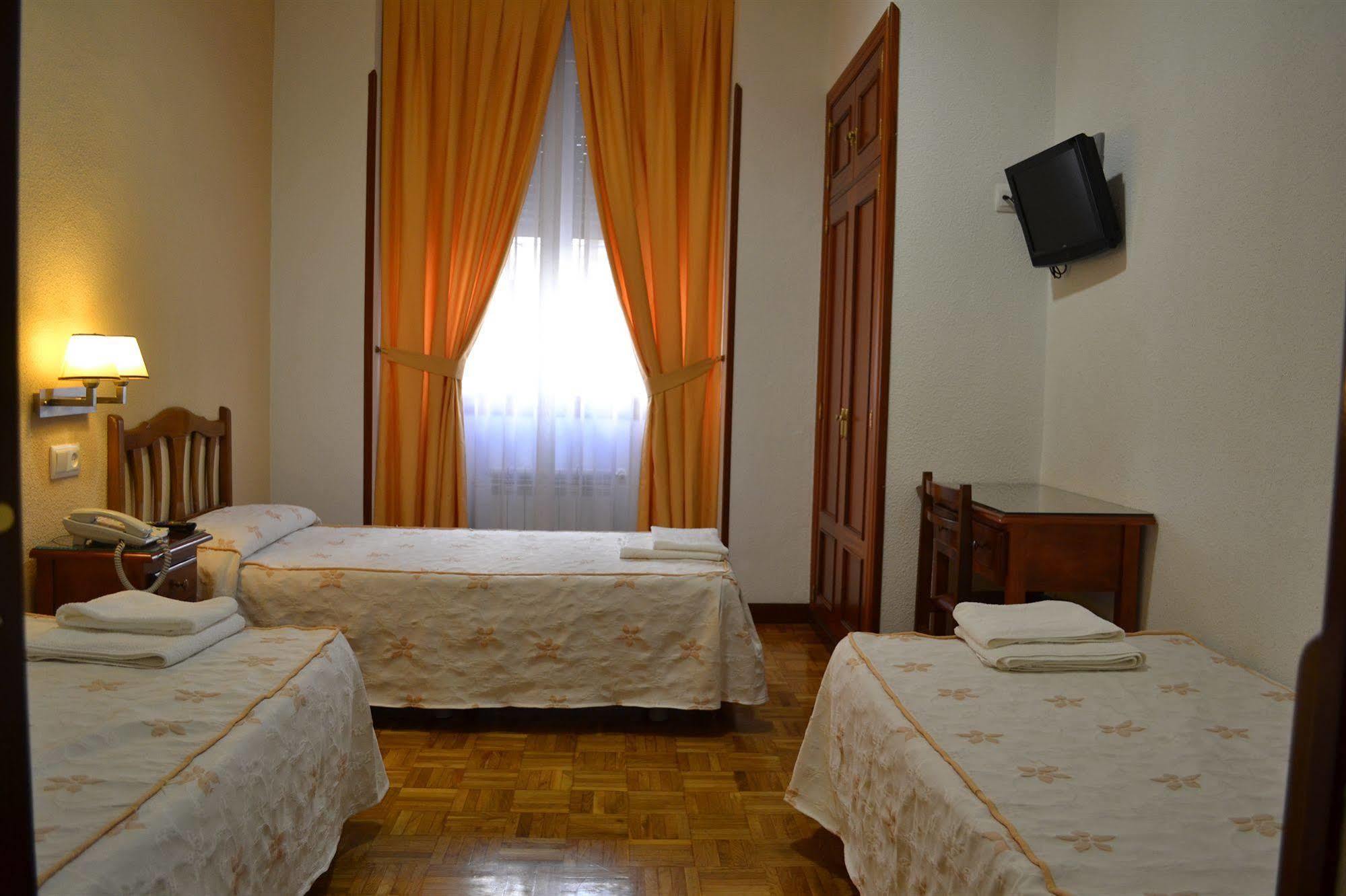 Edreira Guest house 2*