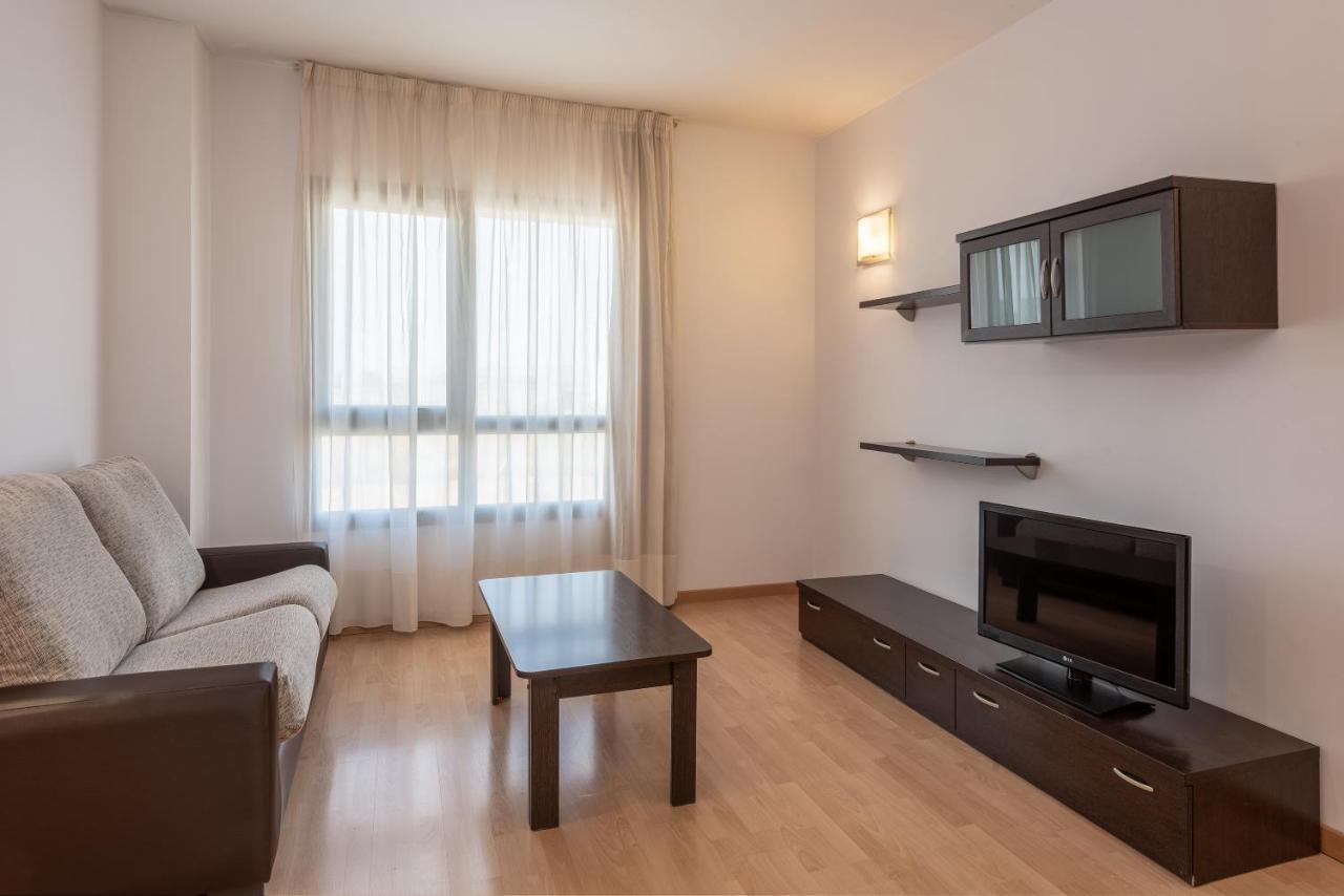Aparthotel Tryp Airport