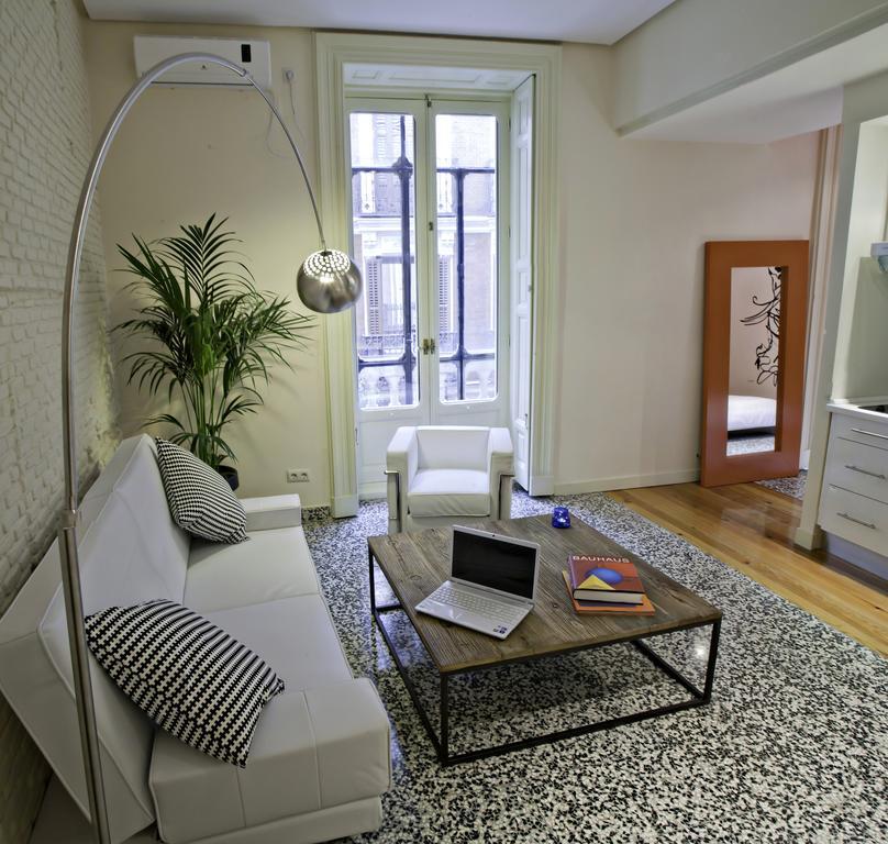 Letras By Terravisiontravel Apartamento Madrid