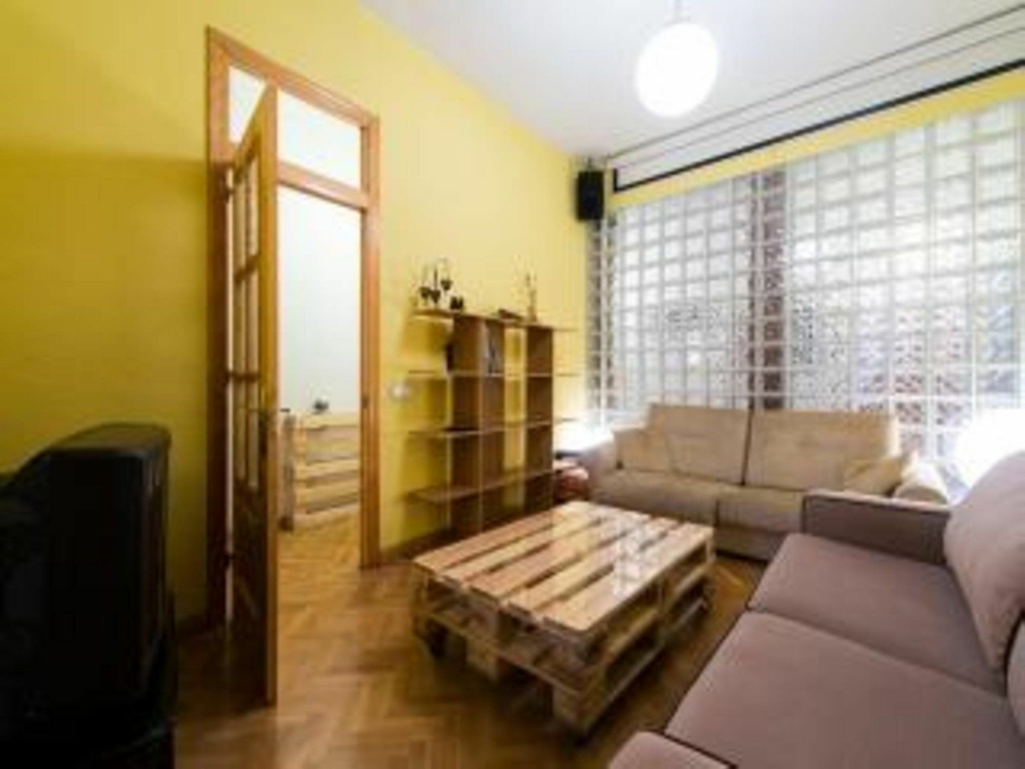 Center- Fuencarral Pedestrian Apartamento Madrid