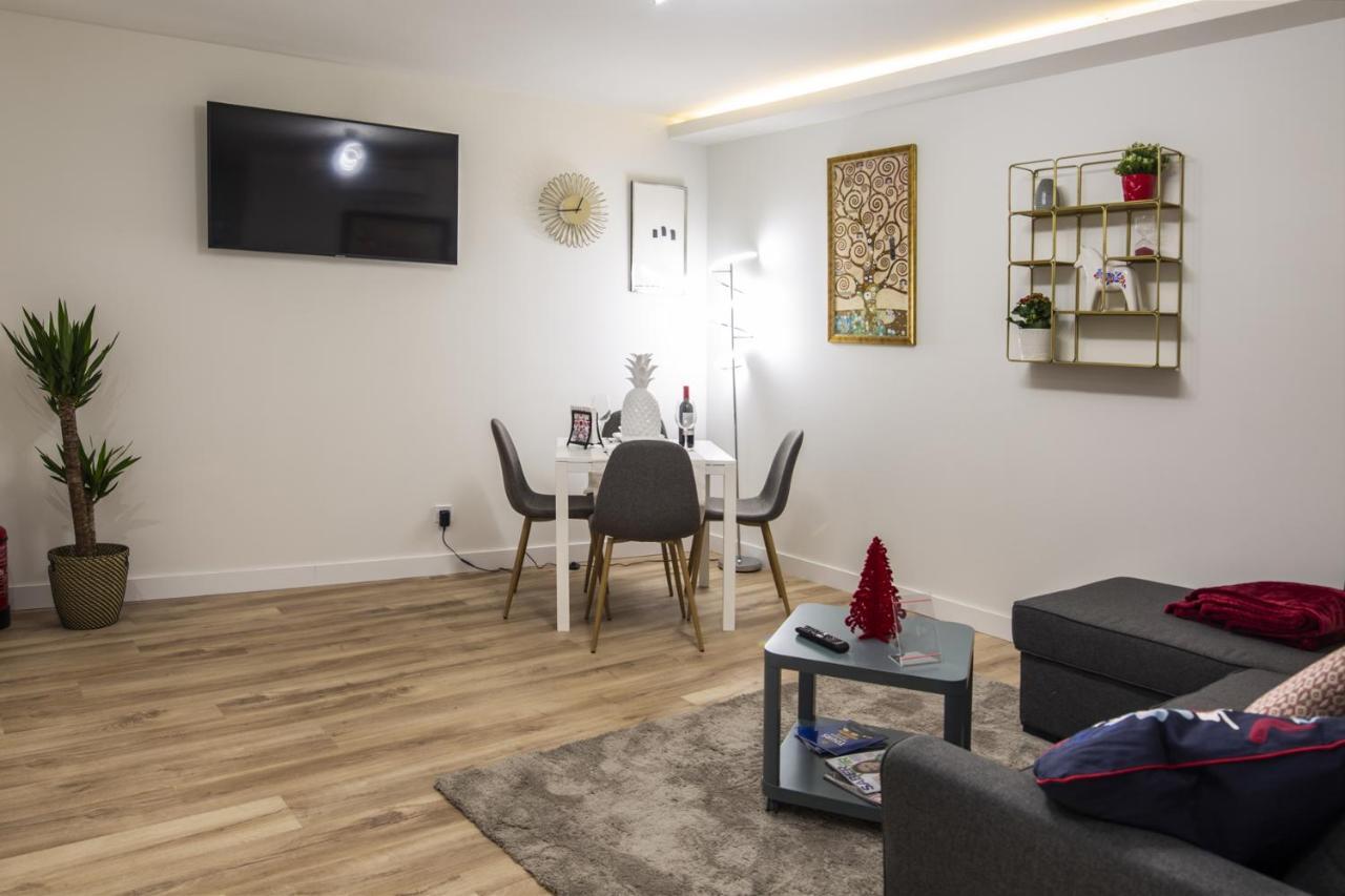 Apartment Goodrooms *