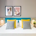 Sagasta Suites Luxury Apartments