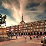 San Isidro Labrador, Apartamento En Las Vistillas Junto A Metro Puerta De Toledo