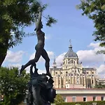 San Isidro Labrador, Apartamento En Las Vistillas Junto A Metro Puerta De Toledo