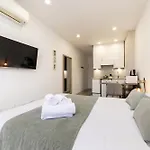 Luxury XIV - Ferga Suites