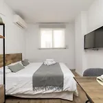 Classy V - Ferga Suites