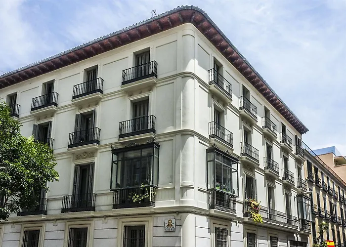 Gran Via Suites