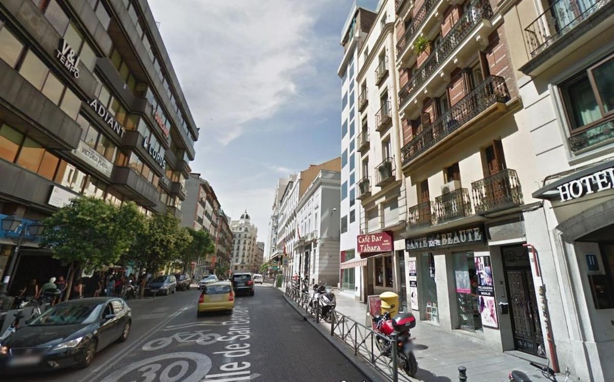 AmazINN Places Gran Via I