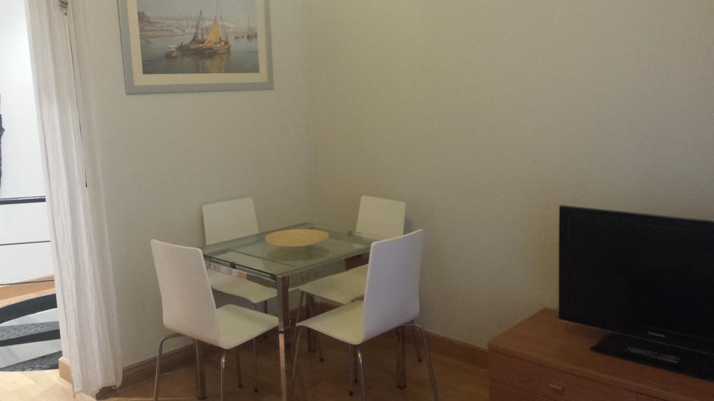 Aleppo Jesus Del Valle Apartment Madrid