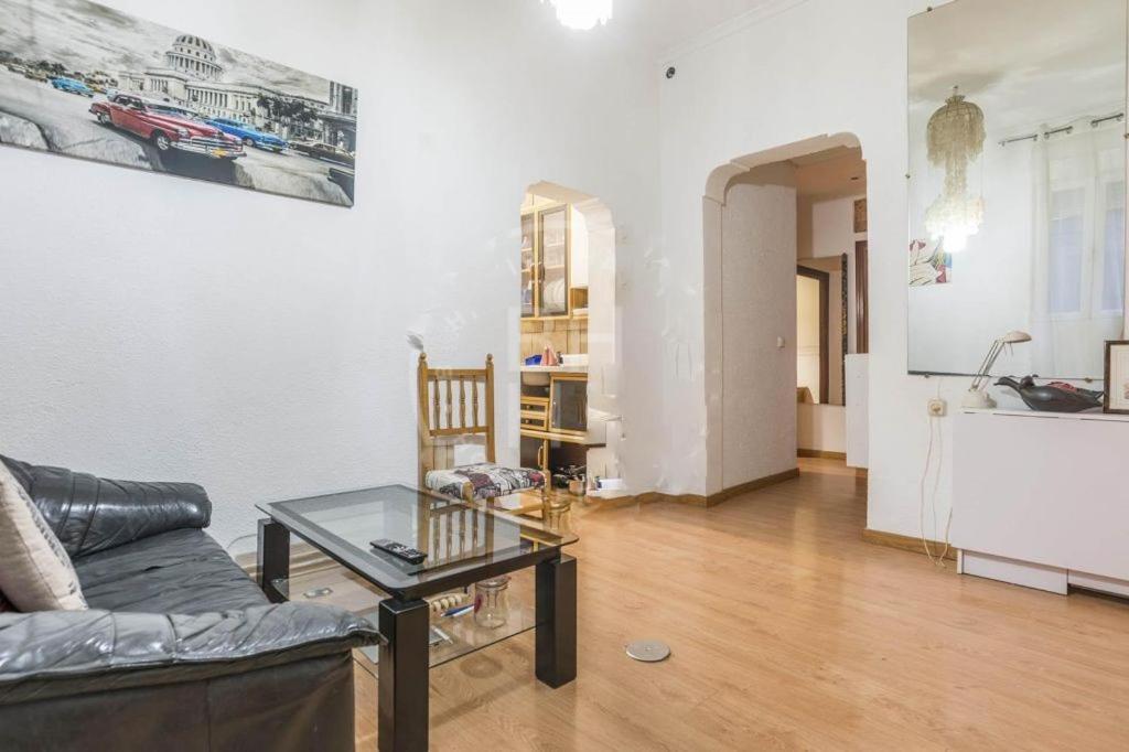 San Isidro Labrador, En Vistillas Junto A Metro Puerta De Toledo Apartamento *