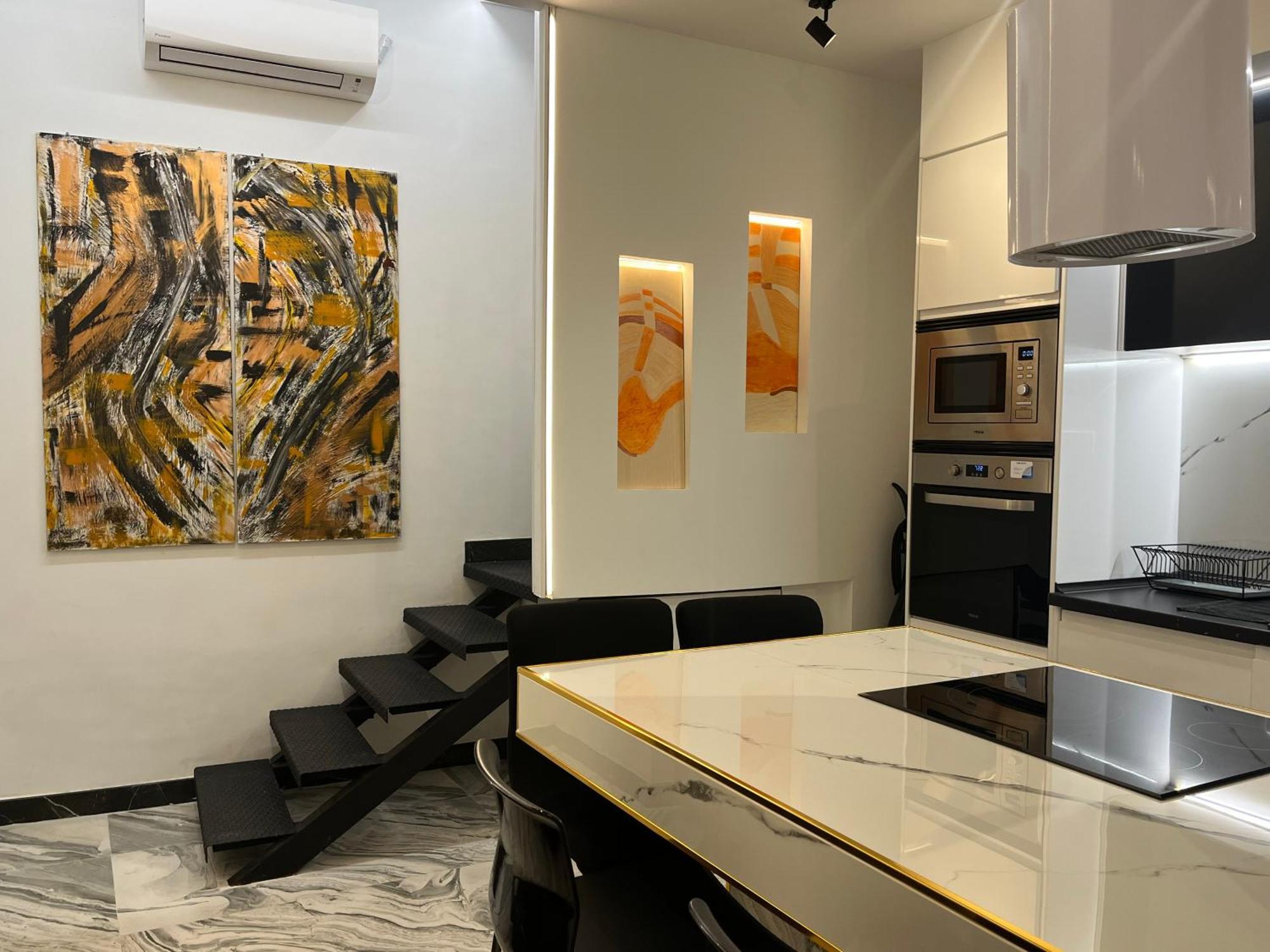 Bas7 La Latina Deluxe Centro *