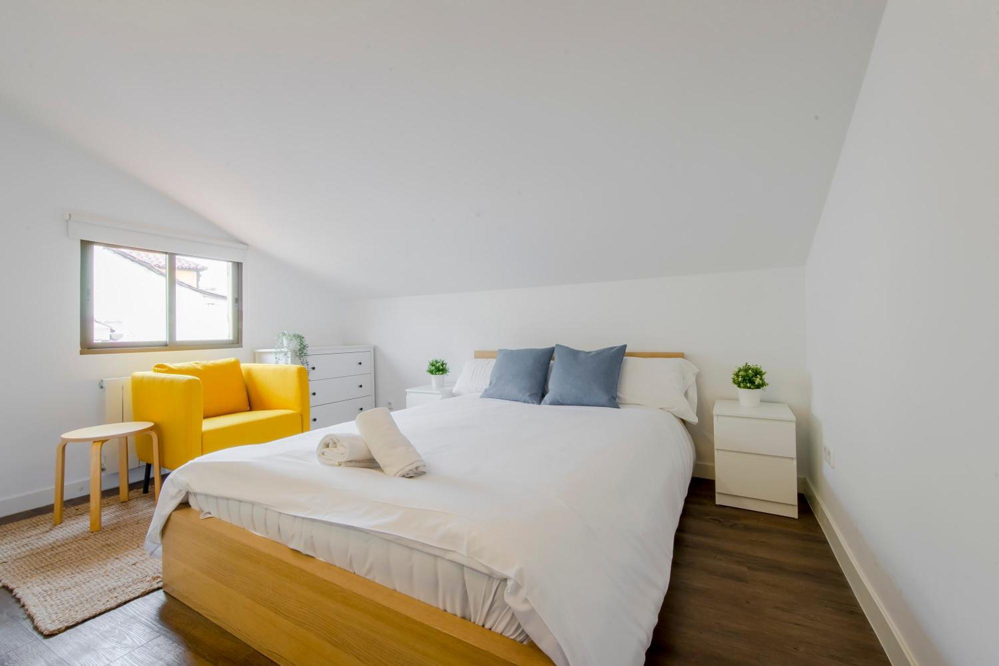 Apartamento Altura En 3, Carretas 25 Madrid